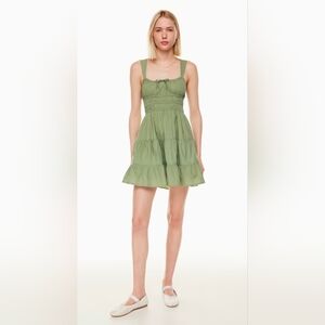Aritzia Sunday Best Martine Poplin Dress Women Size M Color Sage Green